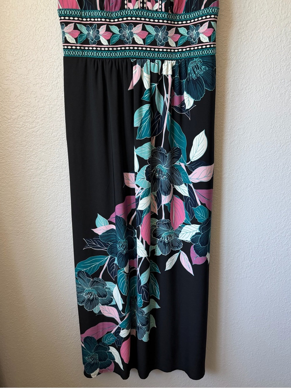 Maggy London Floral Jersey Maxi Dress, NWOT, 10 Petite - Picture 4 of 16